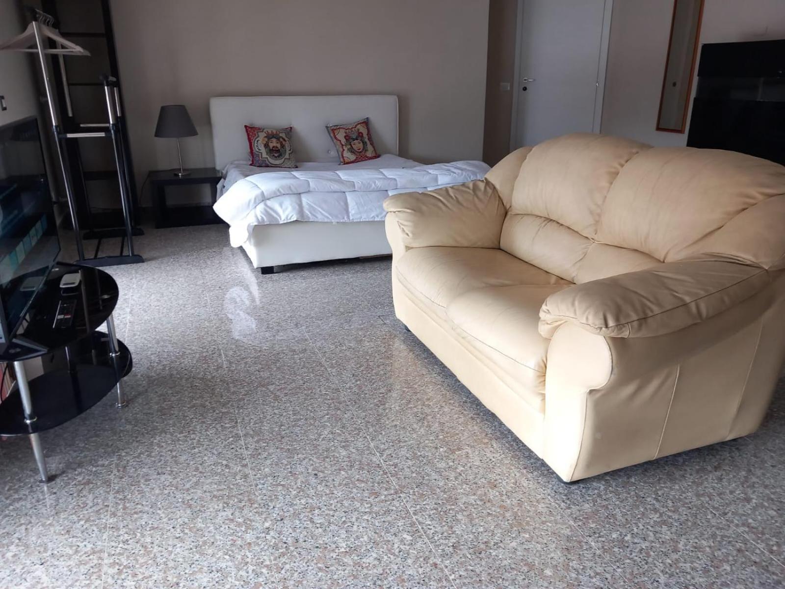 Bluesky Apartment - Third Floor 贾迪尼-纳克索斯 外观 照片